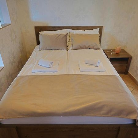 Apartment Ela 皮兰 外观 照片