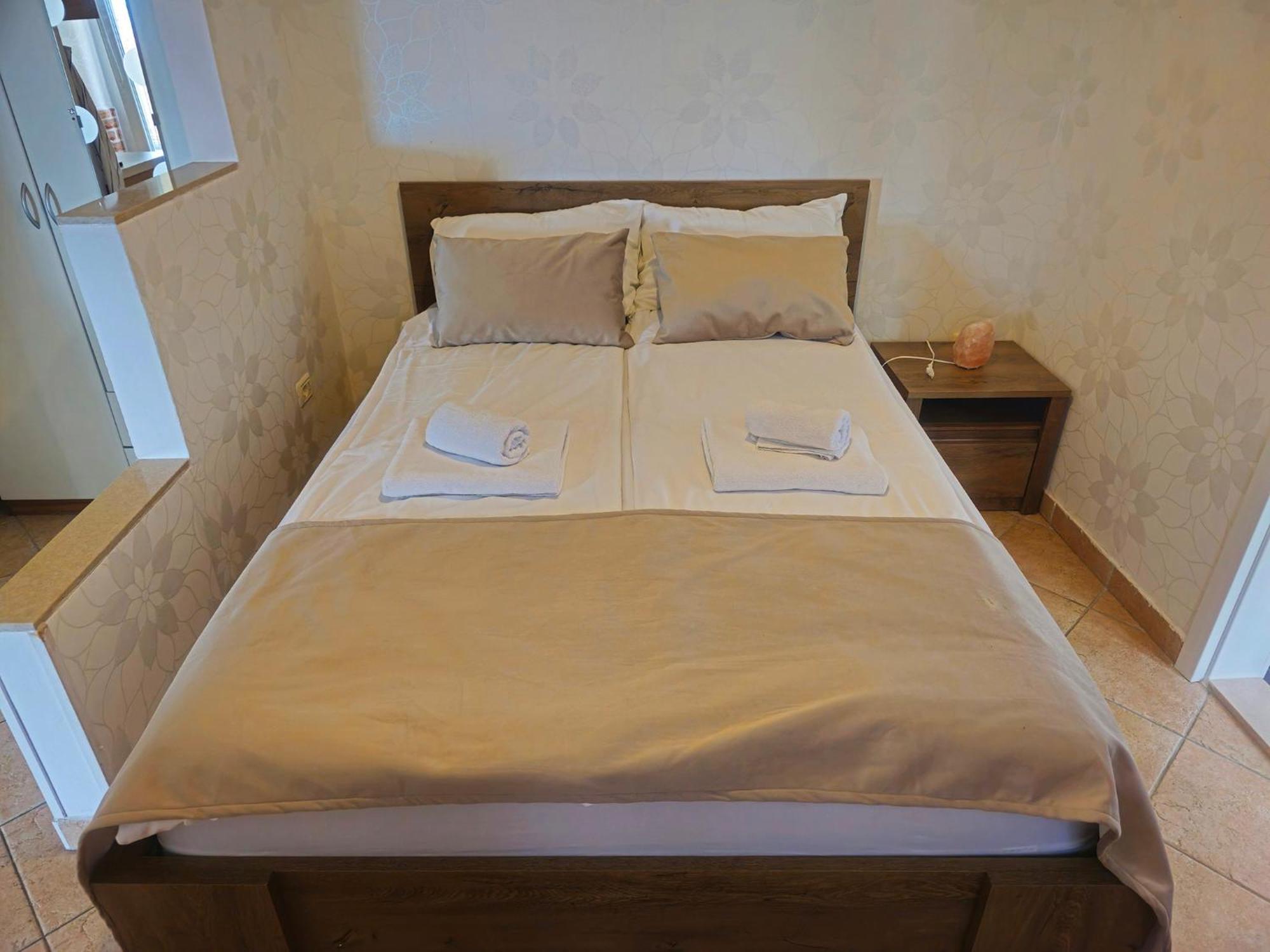 Apartment Ela 皮兰 外观 照片